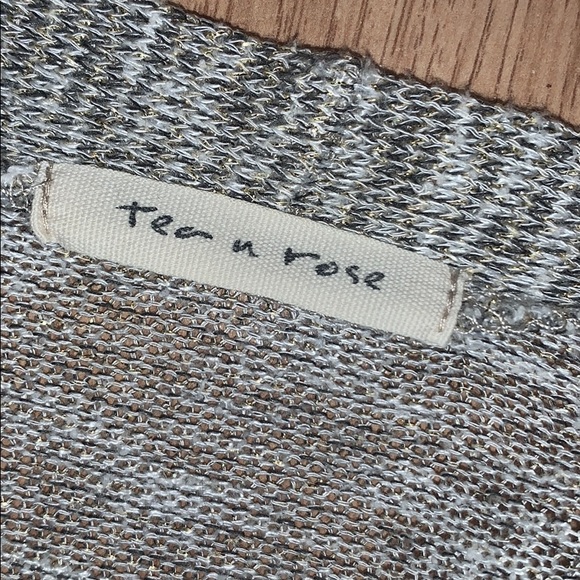 Cardigan and Tank Top - Picture 2 of 4